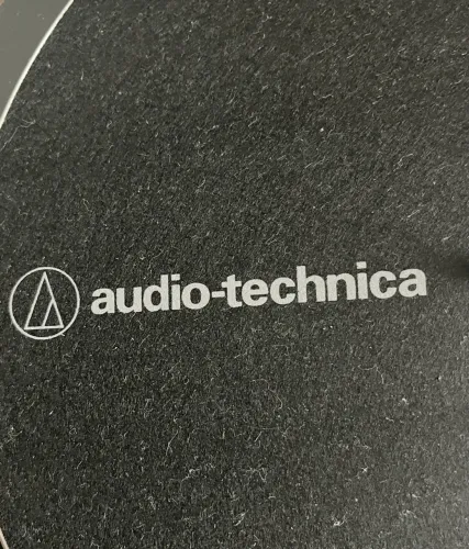 Toca disco AUTO TÉCNICA  NOVO SEM USO