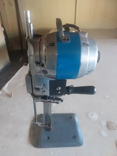 Maquina de Corte tecidos