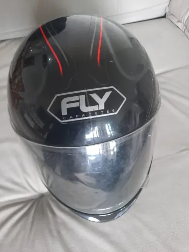 Capacete