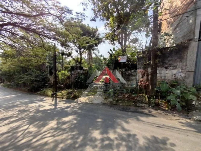 Área à venda, 1680 m² por R$ 450.000,00 - Chácara Águas da Pedra - Itaquaquecetuba/SP