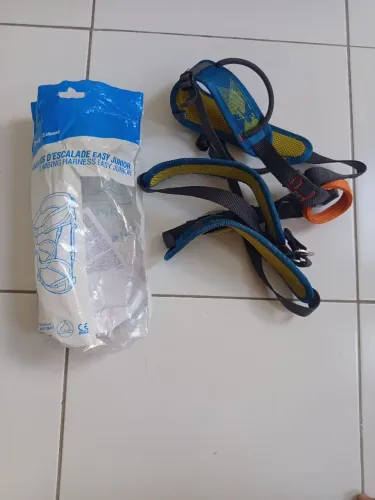 Arnés escalada criança
