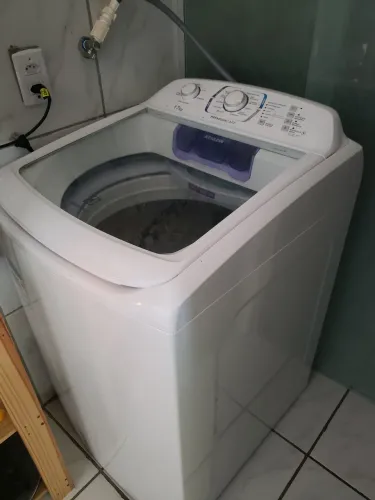 Maquina Electrolux 17kg funciona perfeitamente