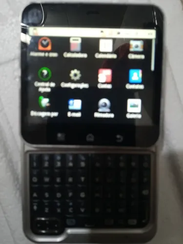Smartphone Motorola Flipeout MB511