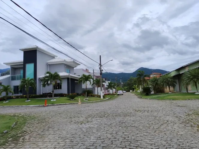 Terreno Plano em Condomínio no Rio da Prata!!