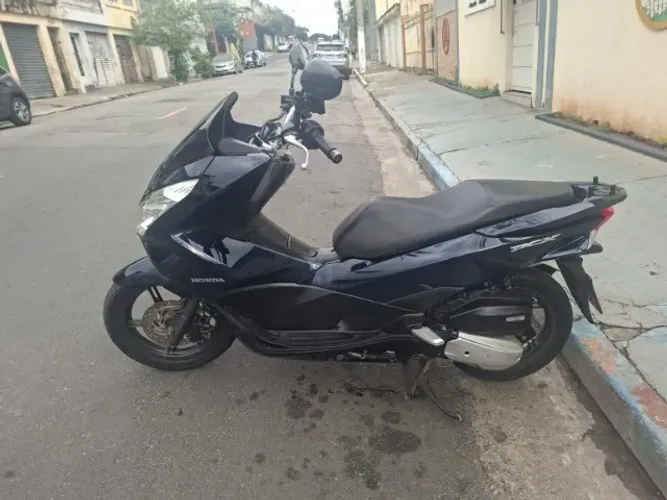 PCX 2018 automática só venda