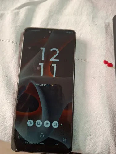 Moto edge 50 pro 256gb - tela não original sem digital - funcionando 100%