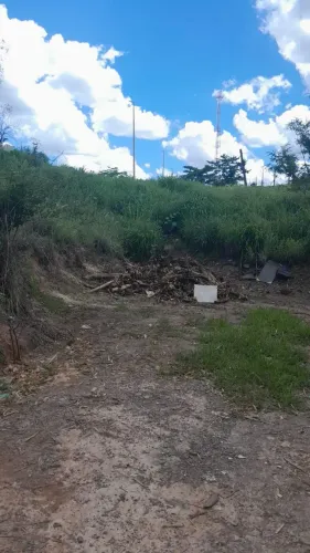 Vendo área 1600 Mts