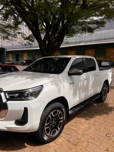 Toyota Hilux CD SRV 4X4 2.8 TDI Diesel Aut. 2017