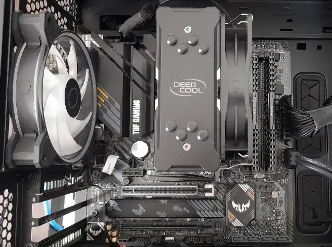 Kit Upgrade AM4 (Asus B550 + Ryzen 5600 + 16GB RAM + AirCooler)