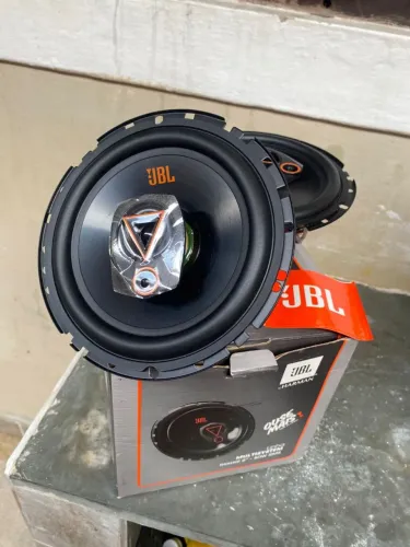 Par alto falante JBL multisystem 6TRMS80 Triaxial 6 Pol 160w cor preto