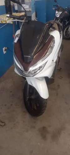 Honda pcx dlx 150 2020