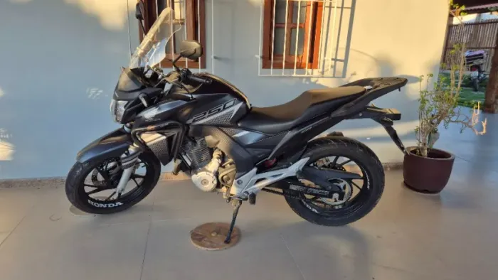 CB Twister 250 ABS 2022 - A mais nova de MG!