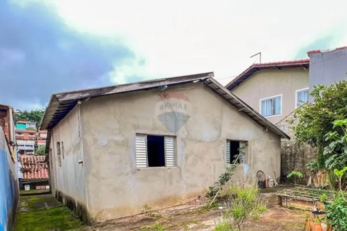 Casa a venda com 3 Quartos na Quarta divisão, Ribeirão Pires, SP