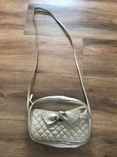 Bolsa de Couro Nude Nova