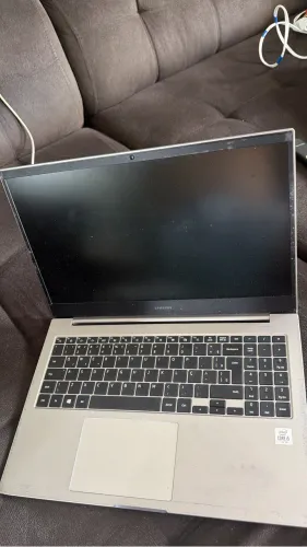 Notebook Samsung com ssd já instalado 