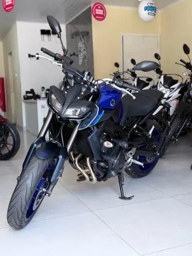 Yamaha MT-09 850cc 2025
