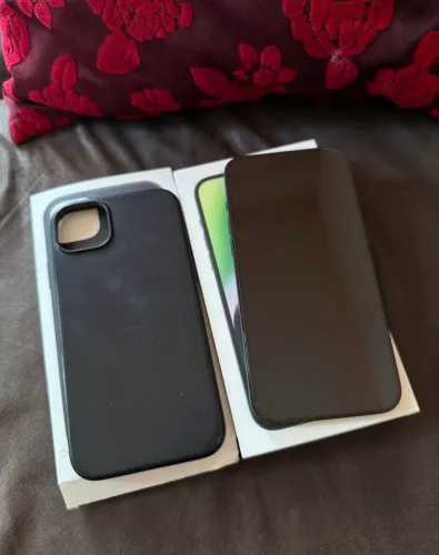 iPhone 14 Plus 256gb - impecável 