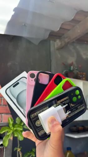 IPHONE 15 - 256gb SEMINOVO
