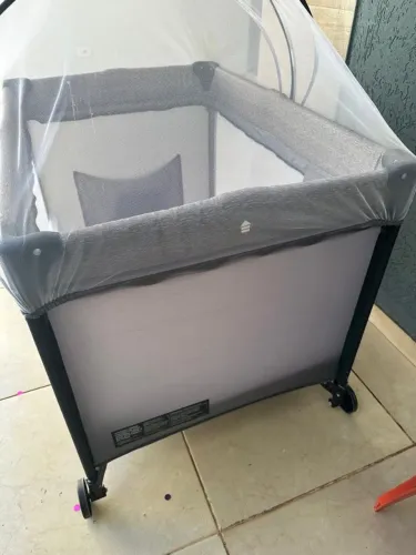 Berço Cercado Desmontável Até 15kg Easy Cinza
