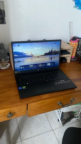 Notebook Acer Nitro V15 NVIDIA RTX 3050 i5 13ª Geração 8GB RAM 512GB
