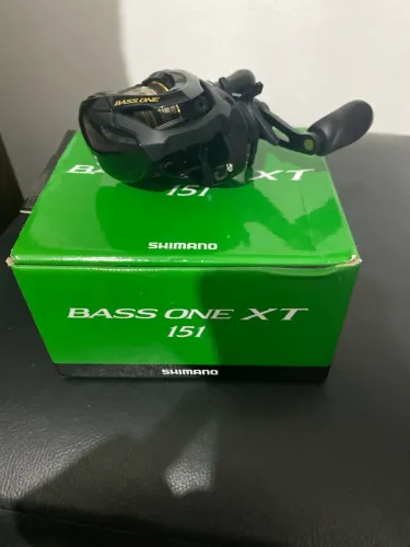 Carretilha de pesca shimano bass one xt 151