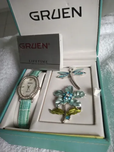 Relógio Feminino Marca Gruen Azul Turquesa.