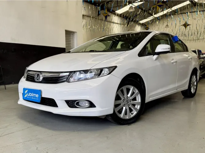Honda Civic Sedan LXR 2.0 Flexone 16V Aut. 4P 2014