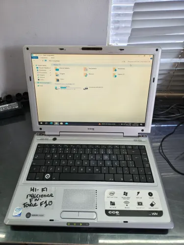 Notebook CCE Intel Core 2 Duo 2GB RAM 120GB HD