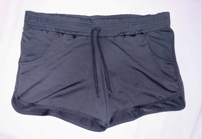 Short piscina/praia preto
