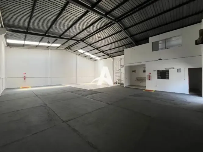 Aluguel Galpão SANTA MÔNICA