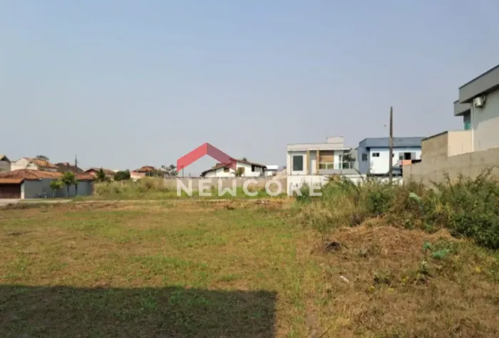 Lote em Rua Estônia - Estância São José - Peruíbe/SP