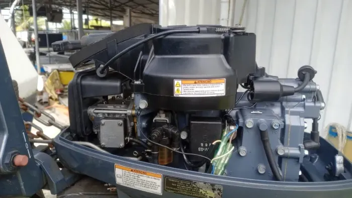 Vendo motor de popa YAMAHA 15Hp