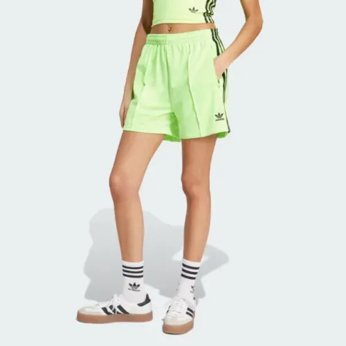 short adidas firebird feminino