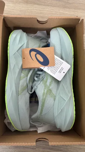Tênis asics nova blast 4 TAM 41