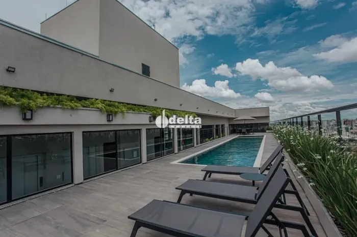 Studio com 1 quarto disponível para venda no bairro Santa Mônica em Uberlândia-MG