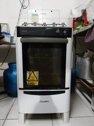 Vendo fogão semi novo perfeito estado