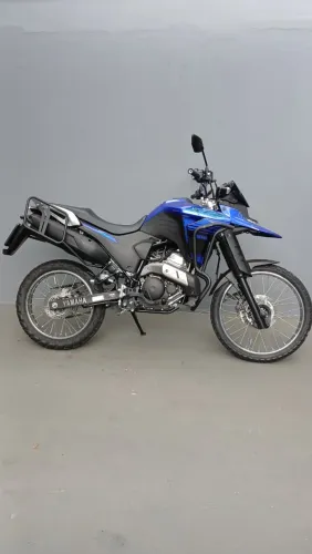 Yamaha XTZ 250 Lander Connected 2025