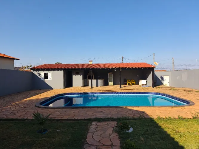 Casa com piscina - Disponível para Natal e Réveillon