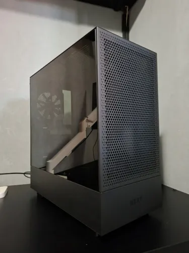 (USADO) gabinete NZXT H5 Flow PRETO