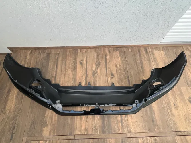 Pára-choque Hilux 2016-2018