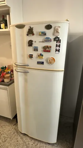 GELADEIRA ELECTROLUX DC45 