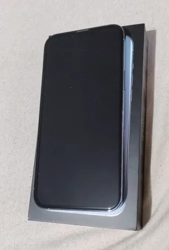 iPhone 13 Pro Max (128 GB) - Azul Sierra