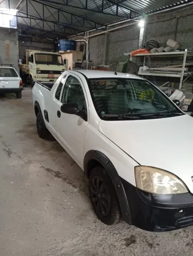 Chevrolet Montana 1.4 8V Conquest Econoflex 2P 2009