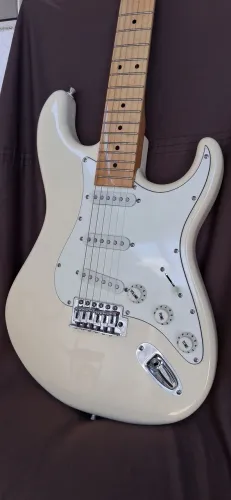 Guitarra tagima tg 530