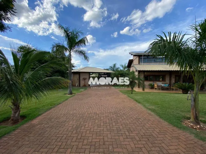 Casa com 3 suítes à venda, 416 m² por R$ 2.490.000 - Palmas Del Rey - Arealva/SP