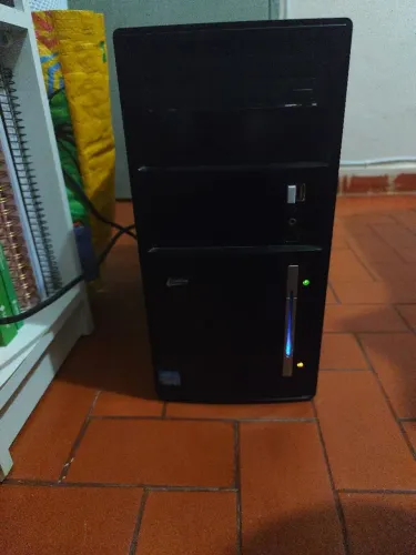 CPU Intel i5 | 6GB RAM | HD 500GB