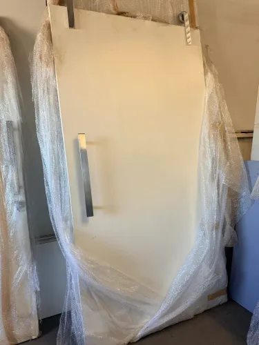 Porta mdf com trilho e roldanas
