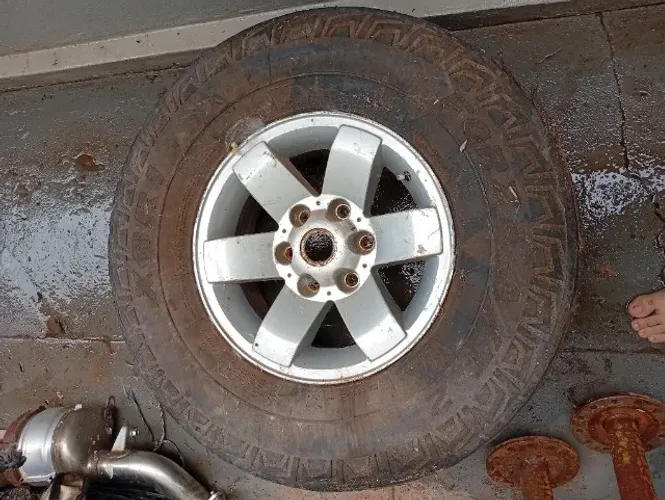 Roda tijolinho.   Silverado 