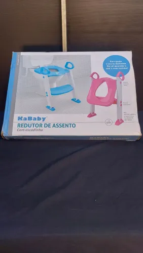 Redutor De Assento Com Escadinha Para Vaso Sanitário 
