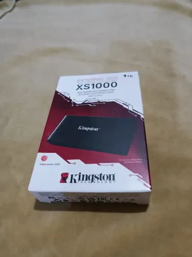 Novo - Ssd Externo Kingston XS1000 1Tb Lacrado com Nota Fiscal